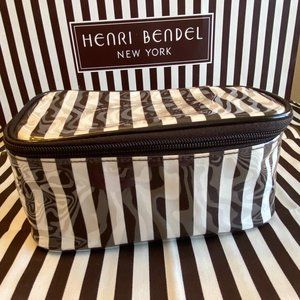 HENRI BENDEL NAIL POLISH/COSMETIC CASE